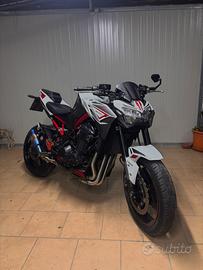 KAWASAKI Z900