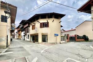 CASA SEMINDIPENDENTE A BALANGERO