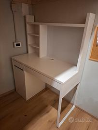 scrivania ikea 