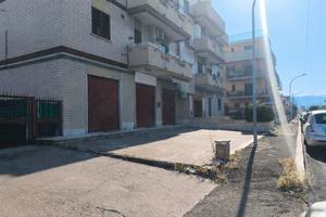 Locale commerciale - tivoli terme (rm)