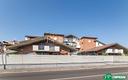 tre-locali-di-recente-costruzione-con-annessi-box