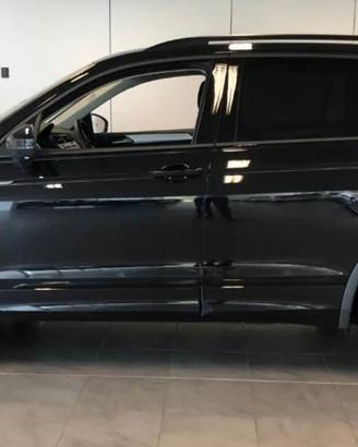 Volkswagen Tiguan R-Line 2.0 TDI 150 CV DSG 4MOTIO