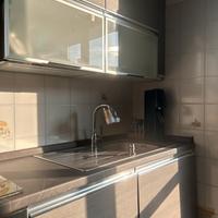 Cucina completa di elettrodomestici