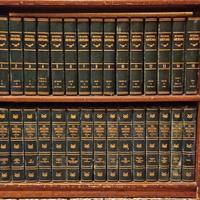 Encyclopedia Americana 30 volumi con mobile