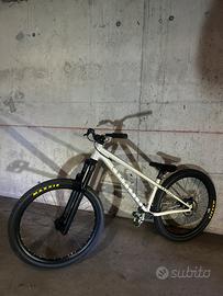 Commencal absolut