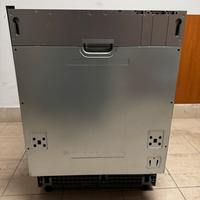 Lavastoviglie Master kitchen ancora in garanzia