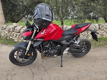 Honda CB 1000 Hornet 2025