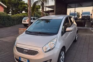 Kia Venga 1.4 CVVT Fullsky