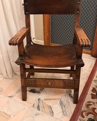 coppia di sedie poltrone in stile spagnolo
