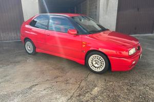 Lancia Delta hpe