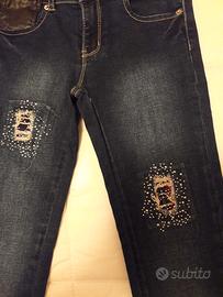 Jeans Silvian Heach molto trendy