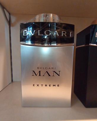 Giant factice Bulgari