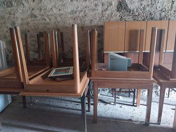 Tavoli e sedie