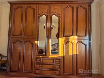 Armadio a 6 ante 