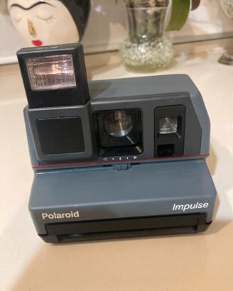 Polaroid Impulse. Fotocamera Vintage