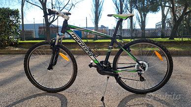 BICICLETTA MOUNTAIN BIKE MONTANA 26”
