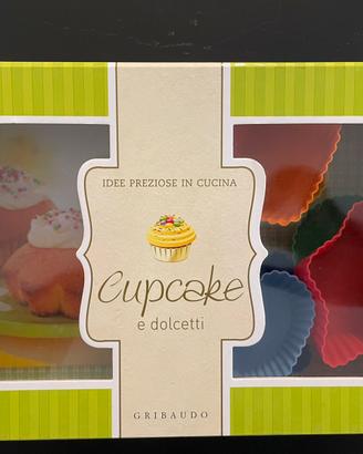 Cofanetto "Cupcake e dolcetti"