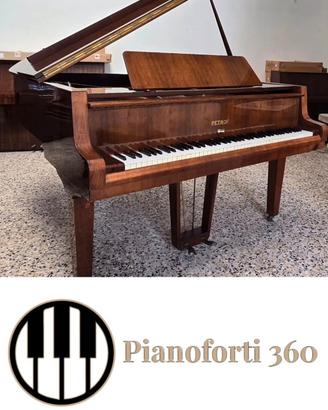 pianoforte mezza coda Petrov noce 