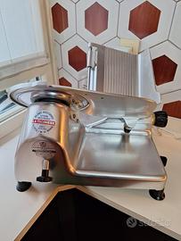 AFFETTATRICE La Ticinese di Cassotti (Milano)