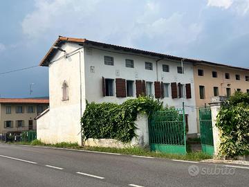 PIGNANO - SPAZIOSA CASA IN LINEA DA RISTRUTTURA...