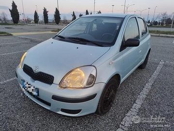 TOYOTA Yaris 1.4 tdi D-4D 5P diesel con GPL perf