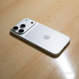 iPhone 17 Pro 256GB Bianco – Batteria 100%