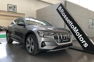 AUDI e-tron quattro