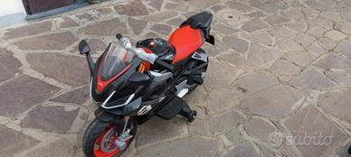 Moto elettrica Aprilia RS660 per bambini 3 anni +