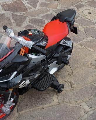 Moto elettrica Aprilia RS660 per bambini 3 anni +