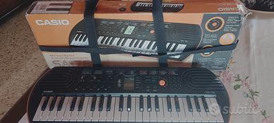 Tastiera Casio SA76 + scatola/custodia x trasporto