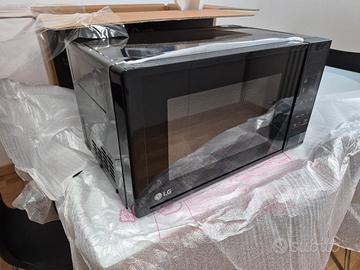 LG forno a microonde NUOVO