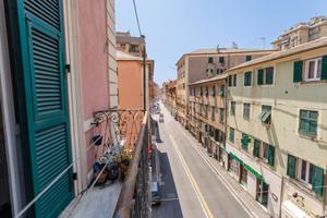 6 LOCALI A GENOVA
