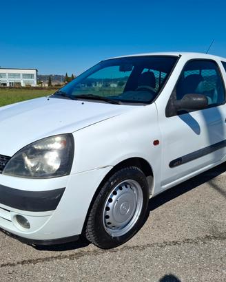 Renault Clio 1.5 dCi 65CV cat 3p. Van