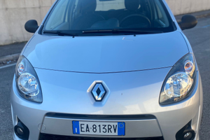 Renault TWINGO 2ª serie benzina 145.000 km