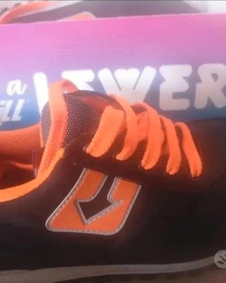scarpe antinfortunistiche nuove