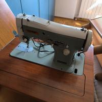 Macchina da cucire comet 