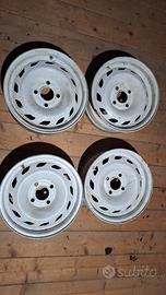Cerchi in ferro Peugeot 106 rally originali