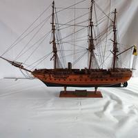 Barca artigianale in legno