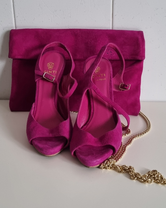 Sandalo in camoscio + pochette abbinata