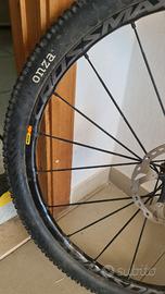 coppia cerchi mavic 29 crossmax gommati