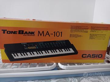 PIANOLA CASIO