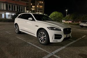 Jaguar f pace