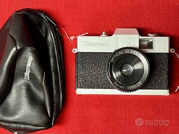 Macchina fotografica d'epoca "L'Espresso