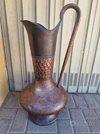 Grande vaso in rame martellato, vintage