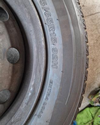 185/65 15 92H M+S