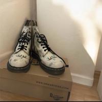 Dr Martens