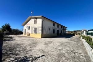 Villetta bifamiliare - Fragneto Monforte