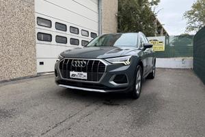 Audi Q3 40 TDI quattro S tronic Business