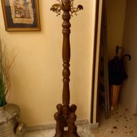 appendiabiti vintage in legno 