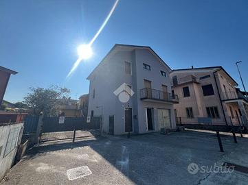 CASA INDIPENDENTE A PONCARALE